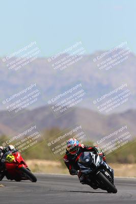 media/May-11-2024-SoCal Trackdays (Sat) [[cc414cfff5]]/9-Turn 14 (1125am)/